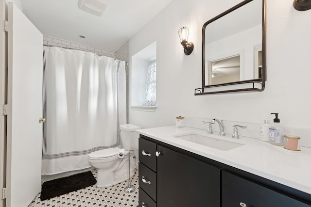10306 Cimmaron Trl, Dallas, TX 75243 - bathroom with vanity and a shower with curtain