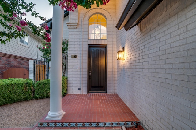 8931 Club Creek Cir, Dallas, TX 75238 - doorway to property featuring brick siding