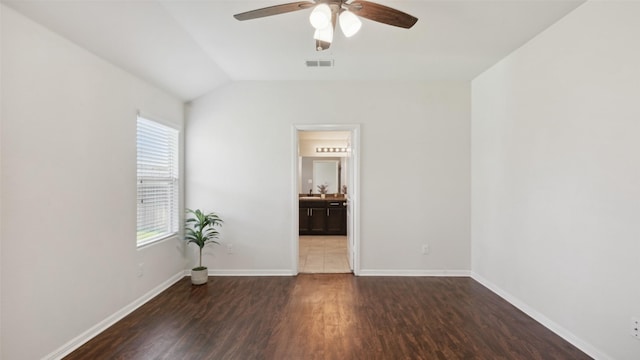 6348 Porthole Ln, Fort Worth, TX 76179 - unfurnished room with ceiling fan, wood finished floors, and vaulted ceiling