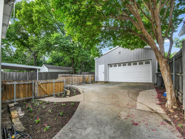 3921 Bryce Ave, Fort Worth, TX 76107 - view of detached garage