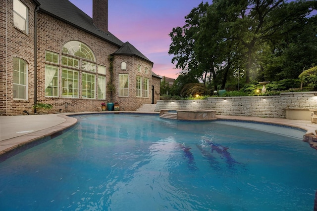 5106 Oak Ln, Arlington, TX 76017 - view of pool featuring a pool with connected hot tub