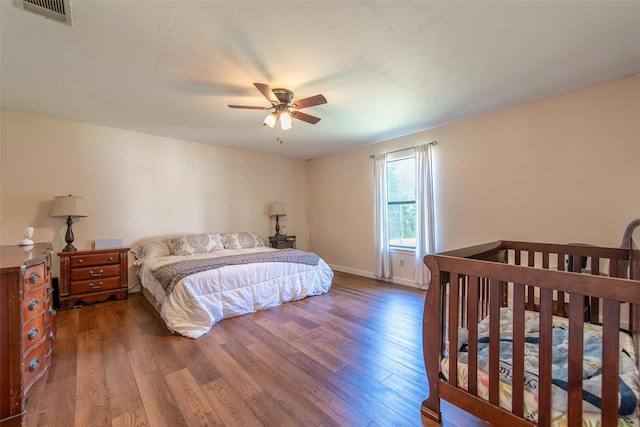 103 Irvin Ln, Mount Vernon, TX 75457 - bedroom featuring wood finished floors and ceiling fan
