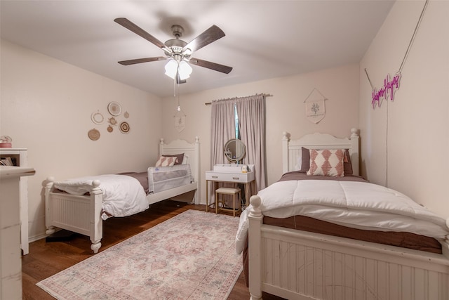 103 Irvin Ln, Mount Vernon, TX 75457 - bedroom featuring dark wood-type flooring and ceiling fan