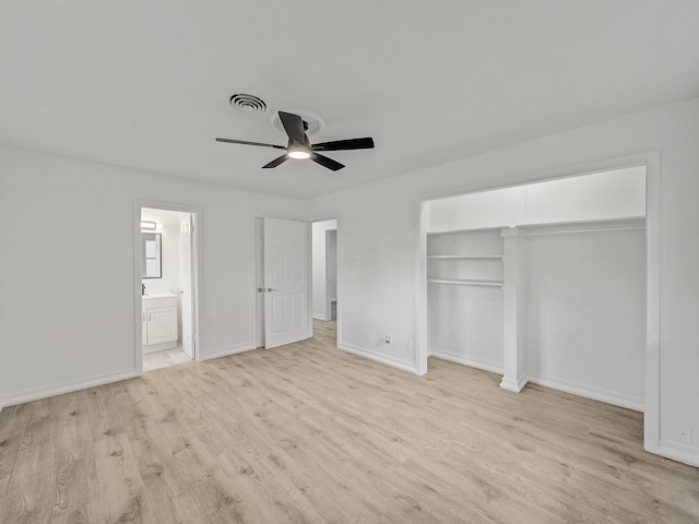 5537 Wheaton Dr, Fort Worth, TX 76133 - unfurnished bedroom featuring light wood-style flooring, a closet, ceiling fan, and ensuite bath