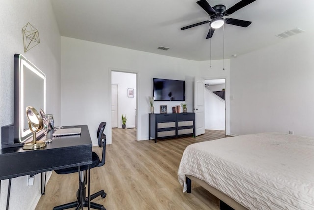 7113 Wavecrest Way, Fort Worth, TX 76179 - bedroom featuring light wood-style floors, a desk, and ceiling fan
