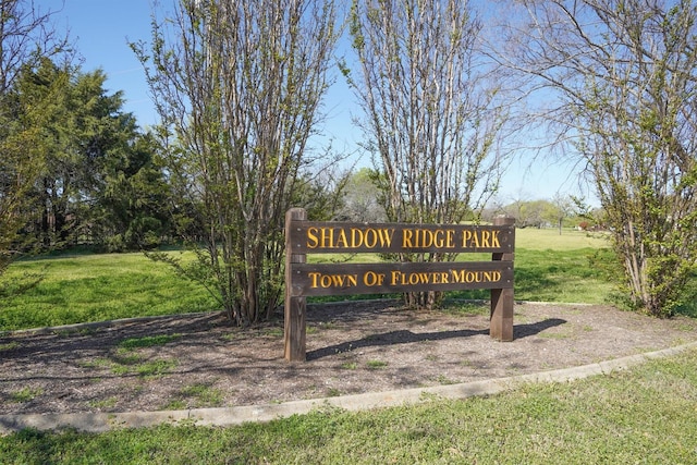 1413 Trinity Ct, Flower Mound, TX 75028 - community sign with a yard