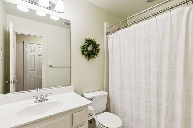 2778 Hidden Knoll Trl, Frisco, TX 75034 - bathroom featuring vanity and curtained shower