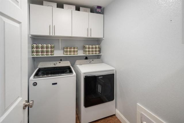 2115 Highland River Dr, Wylie, TX 75098 - laundry area featuring washer and clothes dryer and cabinet space