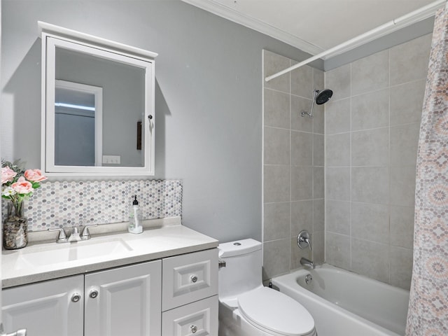 2032 Christie Ln, Carrollton, TX 75007 - full bathroom with vanity, shower / bathtub combination with curtain, crown molding, and backsplash