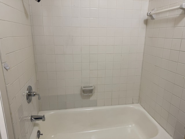 711 Ticonderoga Dr, Garland, TX 75043 - full bathroom featuring bathing tub / shower combination