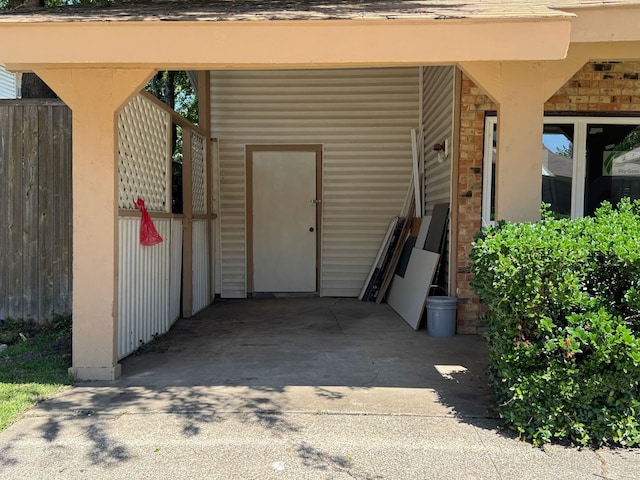 711 Ticonderoga Dr, Garland, TX 75043 - view of exterior entry