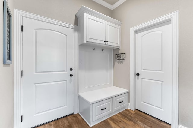 10309 Creekside Ln, Waco, TX 76712 - mudroom featuring ornamental molding and dark wood-type flooring