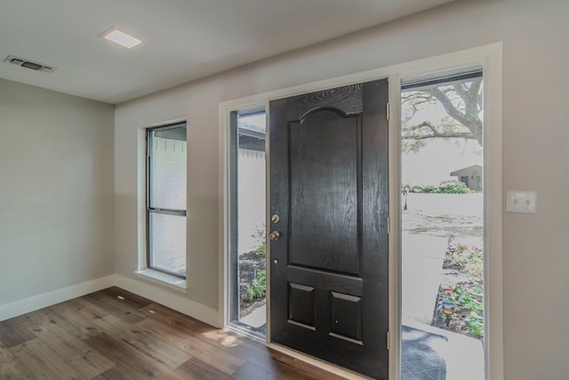 5209 Cordova Ave, Fort Worth, TX 76132 - entryway with dark wood finished floors and baseboards