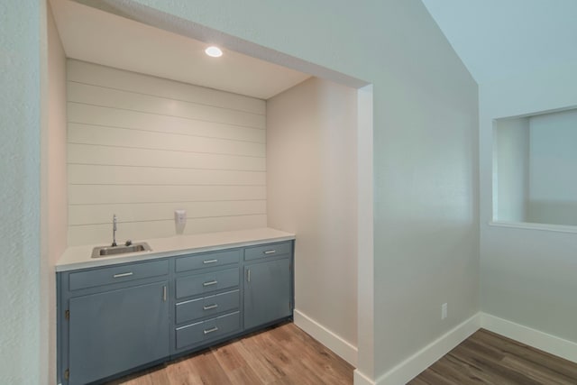 5209 Cordova Ave, Fort Worth, TX 76132 - indoor wet bar with wood finished floors and recessed lighting