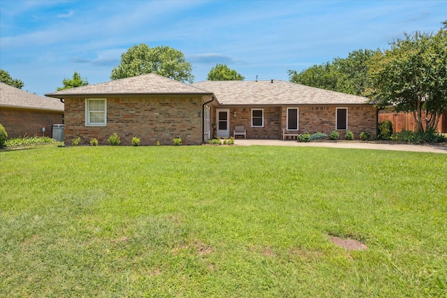 821 Sandpiper Dr, Denton, TX 76205 - view of front of home with brick siding and a patio area