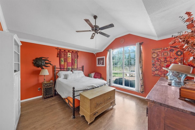 705 Tahoe Trail Dr, Hewitt, TX 76643 - bedroom featuring wood finished floors, lofted ceiling, ceiling fan, and crown molding