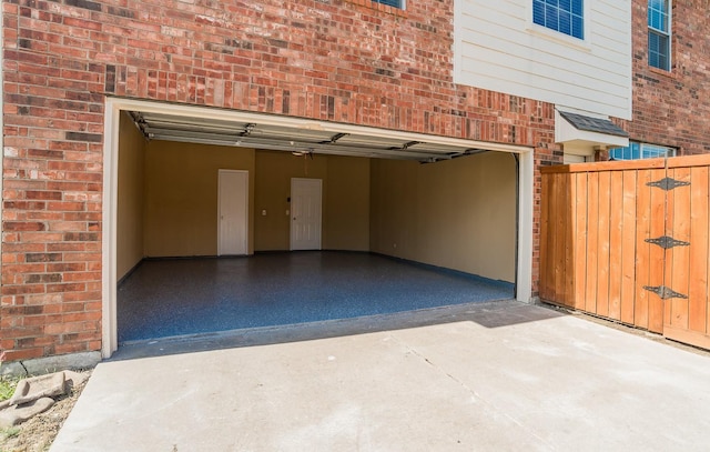 2505 Hunters Run Dr, Plano, TX 75025 - garage featuring concrete driveway