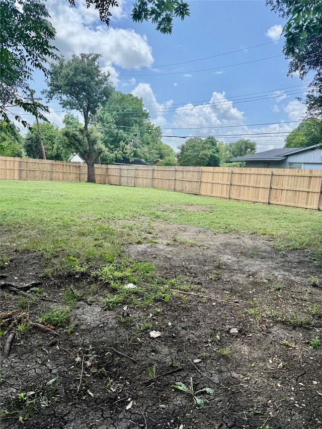 3633 Flamingo Way, Mesquite, TX 75150 - view of yard