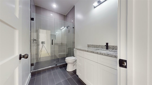 108 Frierson St, Waxahachie, TX 75165 - full bath featuring tile patterned flooring, vanity, a shower stall, and recessed lighting