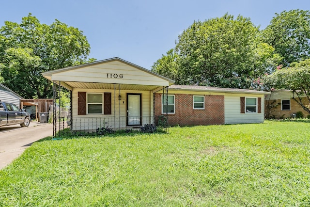 1106 Sunnyvale Dr, Arlington, TX 76010 - view of front of property featuring a porch, brick siding, and concrete driveway