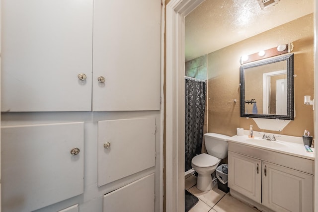 1106 Sunnyvale Dr, Arlington, TX 76010 - bathroom featuring vanity, tile patterned flooring, and a shower with curtain