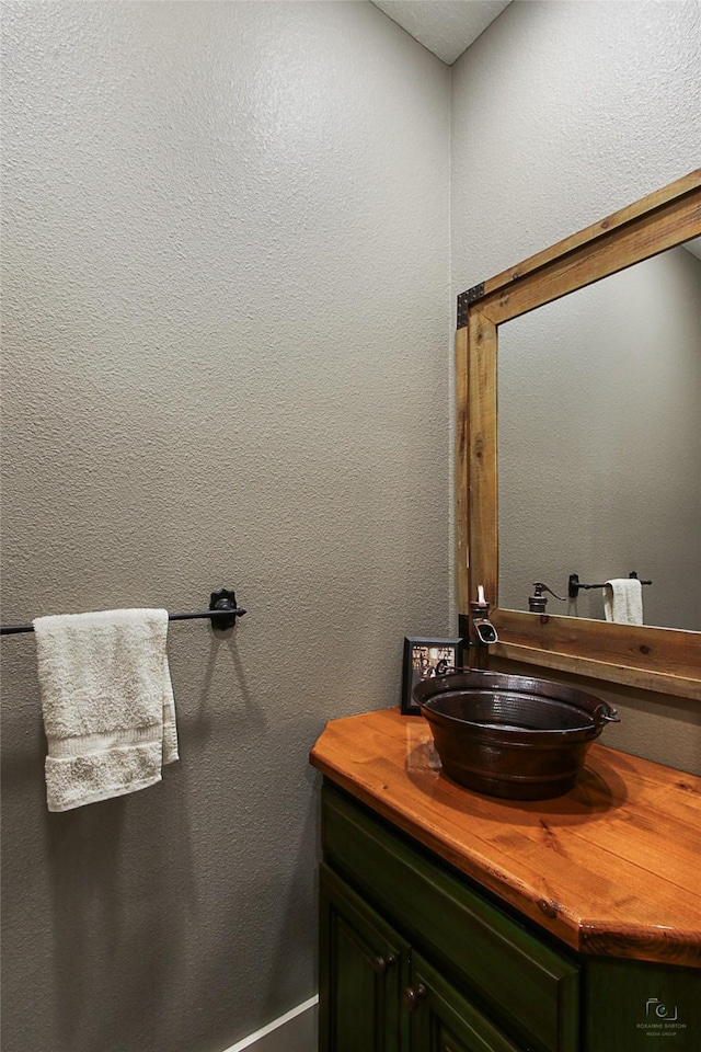 140 Stark Ln, Sherman, TX 75090 - bathroom featuring vanity