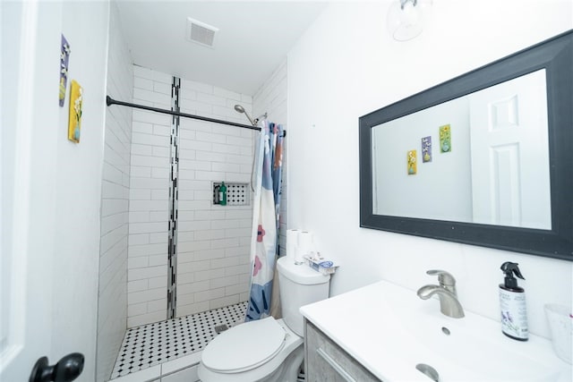 1825 E Shore Dr, Dallas, TX 75217 - bathroom featuring a shower stall and vanity