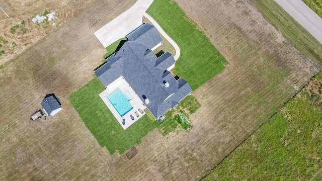 9209 Old Stoney Rd, Ponder, TX 76259 - view of subject property with a pool area