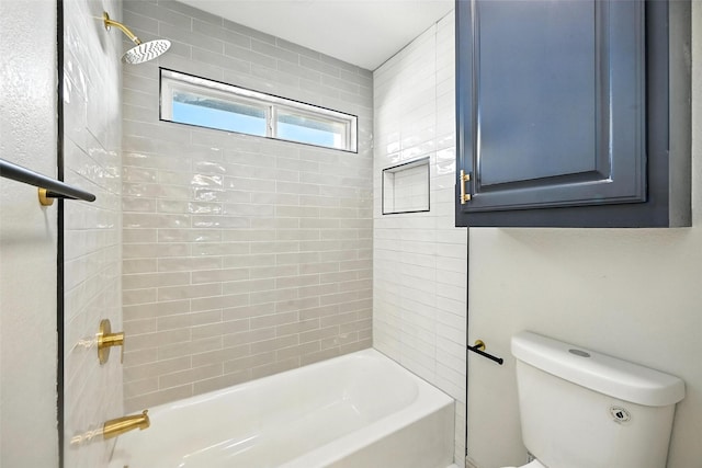 901 Bluebird Ct, Burleson, TX 76028 - full bath with tub / shower combination