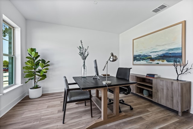 3763 Wenatche Dr, Dallas, TX 75233 - office space featuring plenty of natural light and wood finished floors