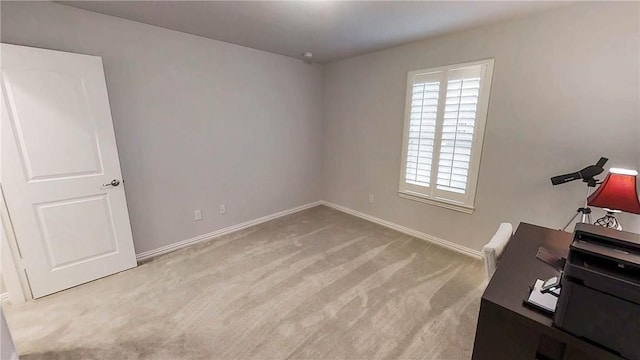 1320 Ponca St, Carrollton, TX 75010 - unfurnished office featuring carpet flooring and baseboards