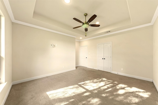 3014 Preston Club Dr, Sherman, TX 75092 - carpeted empty room with a tray ceiling, a ceiling fan, recessed lighting, and crown molding