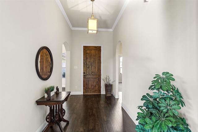 3014 Preston Club Dr, Sherman, TX 75092 - foyer featuring arched walkways, wood finished floors, and crown molding