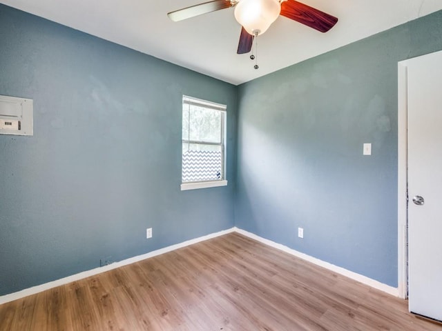 5316 Gordon Ave, Fort Worth, TX 76115 - unfurnished room featuring a ceiling fan and wood finished floors