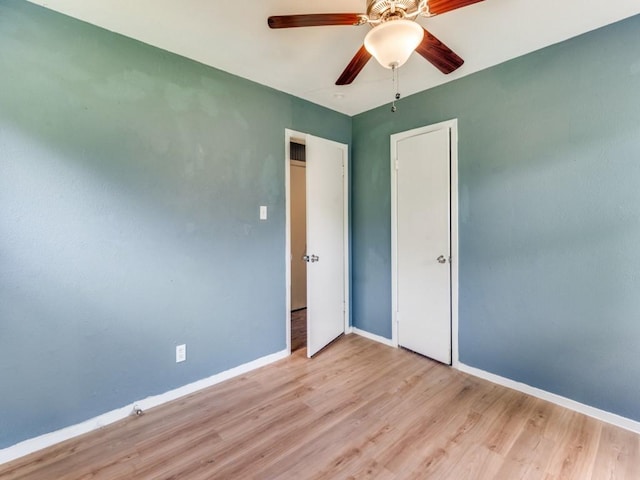 5316 Gordon Ave, Fort Worth, TX 76115 - unfurnished bedroom featuring wood finished floors, a ceiling fan, and a closet