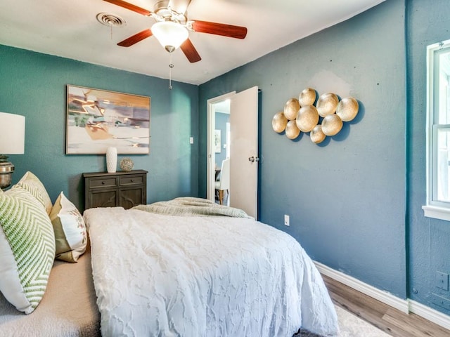 5316 Gordon Ave, Fort Worth, TX 76115 - bedroom with wood finished floors and ceiling fan