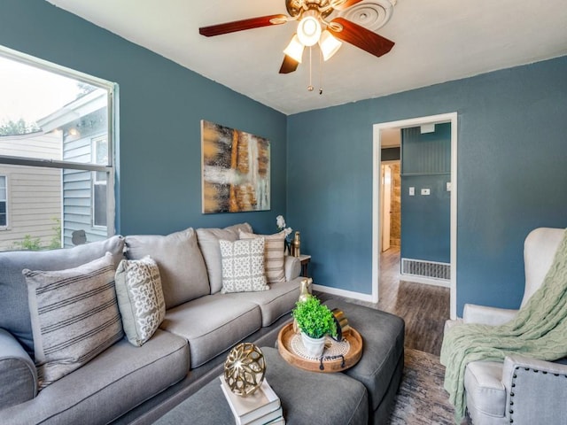 5316 Gordon Ave, Fort Worth, TX 76115 - living area featuring wood finished floors and ceiling fan