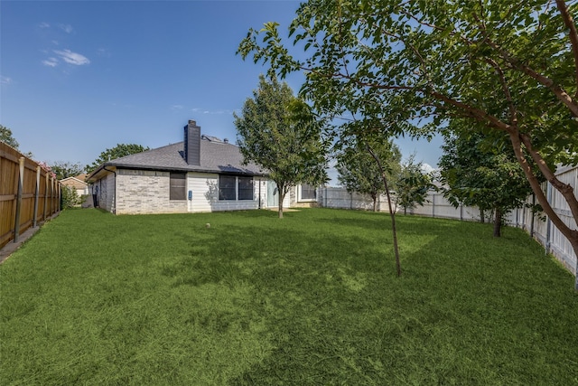6414 Seaford Rd, Arlington, TX 76001 - view of fenced backyard