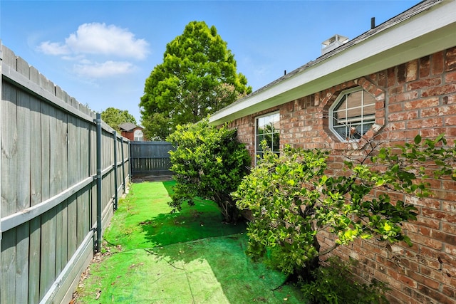 8301 Concord Dr, Rowlett, TX 75089 - view of fenced backyard
