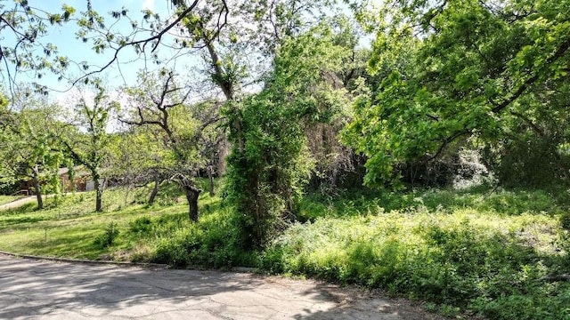 4500 Shady Glen Dr, Waco, TX 76708