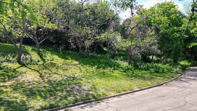 4500 Shady Glen Dr, Waco, TX 76708