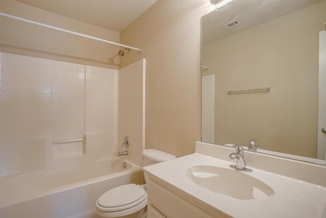 5831 Melanie Ct, Fort Worth, TX 76131 - bathroom with vanity, bathtub / shower combination, and a textured wall