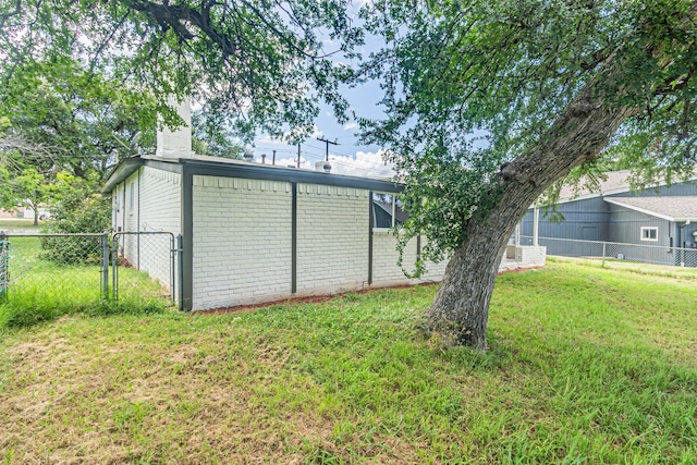 5307 Kelly Elliott, Arlington, TX 76017 - view of outbuilding with a gate