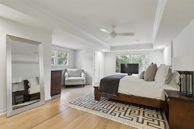 208 Rockwood Park Dr, Fort Worth, TX 76107 - bedroom with light wood-style flooring, a raised ceiling, ceiling fan, and recessed lighting