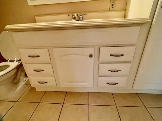 817 W Harwood Rd Unit B, Hurst, TX 76054 - bathroom view of vanity and toilet