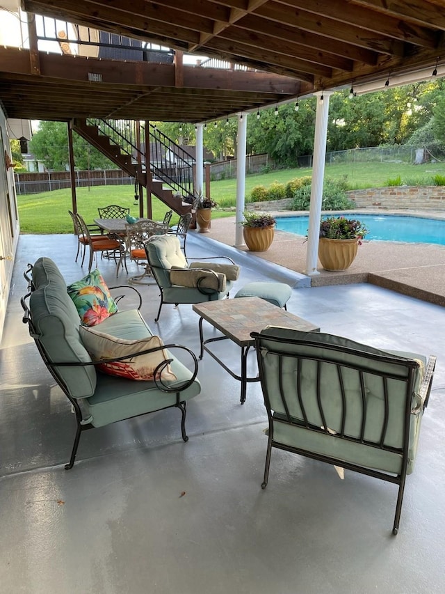 107 Sundance Ct, Hudson Oaks, TX 76087 - fenced backyard with a patio area and stairway
