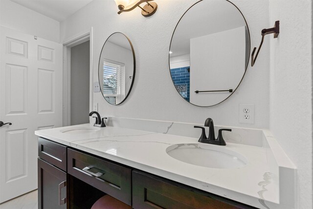 9013 Topperwind Ct, Fort Worth, TX 76134 - full bathroom featuring double vanity