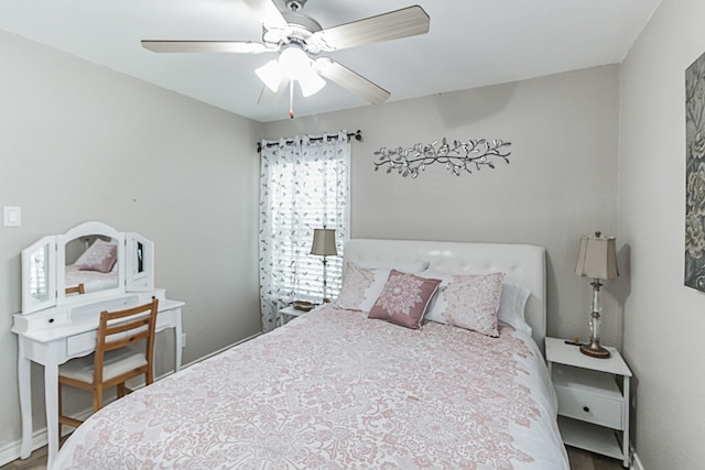 334 Freeman St, Mesquite, TX 75149 - bedroom with wood finished floors and a ceiling fan
