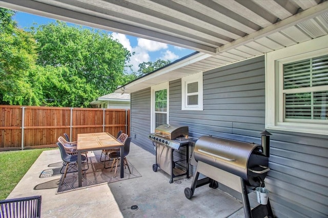 315 N Mckown Ave, Sherman, TX 75092 - view of patio with outdoor dining area and area for grilling