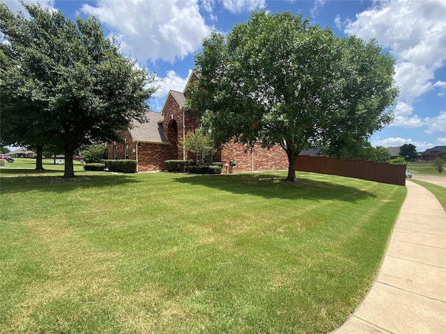 740 Bridgeport Ln, Prosper, TX 75078 - view of grassy yard